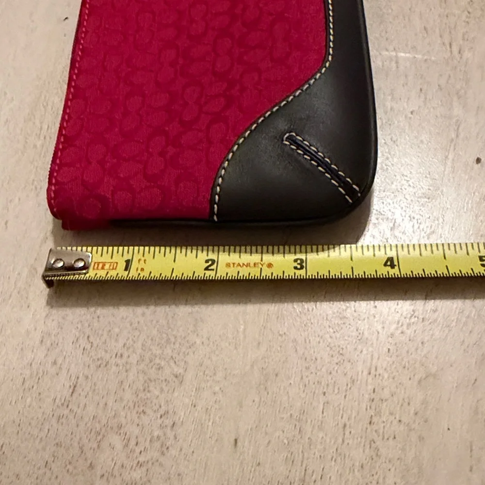 Vintage Coach Soho Wristlet - Picture 8 of 12